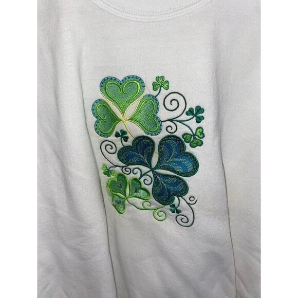 PFI Fashions green Embroidered shamrocks  Theme Sweatshirt Size 2XL Grannycore - Picture 3 of 6